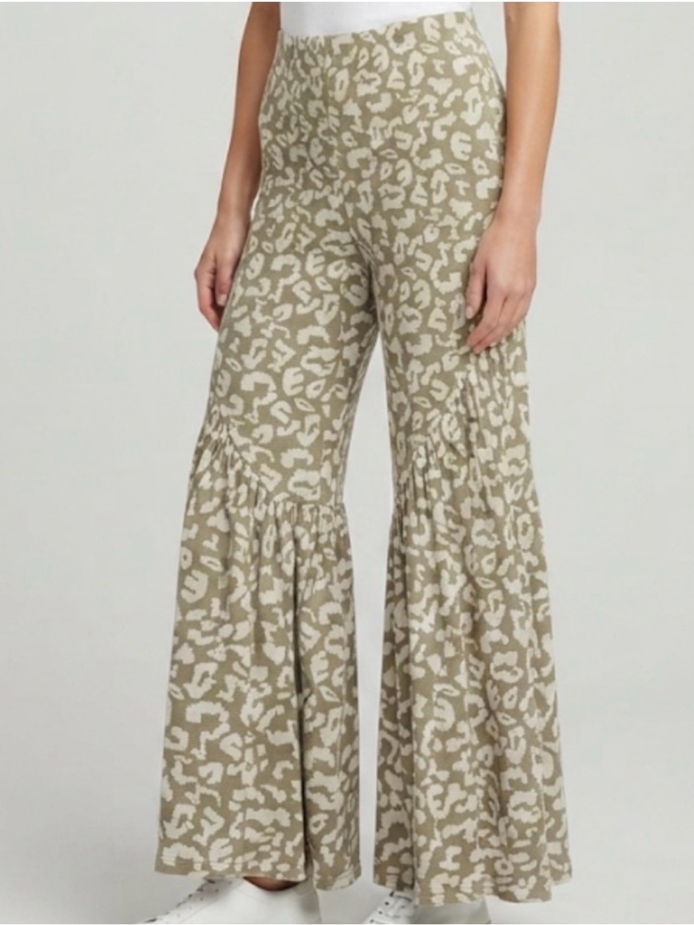 Ces Femme Wide Leg Tiered Pants in Olive Leopard Print